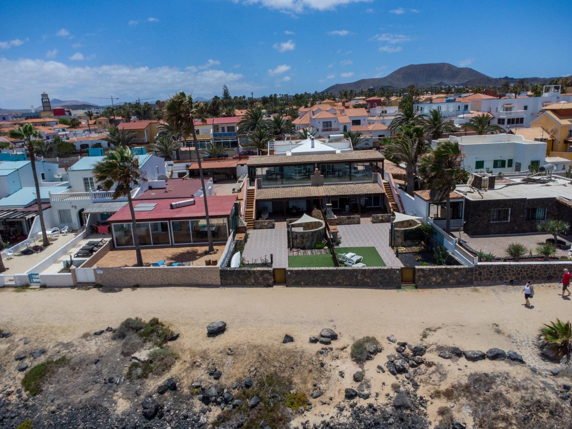 Villa Marina I Beachfront Corralejo By Holidays Home Eksteriør bilde